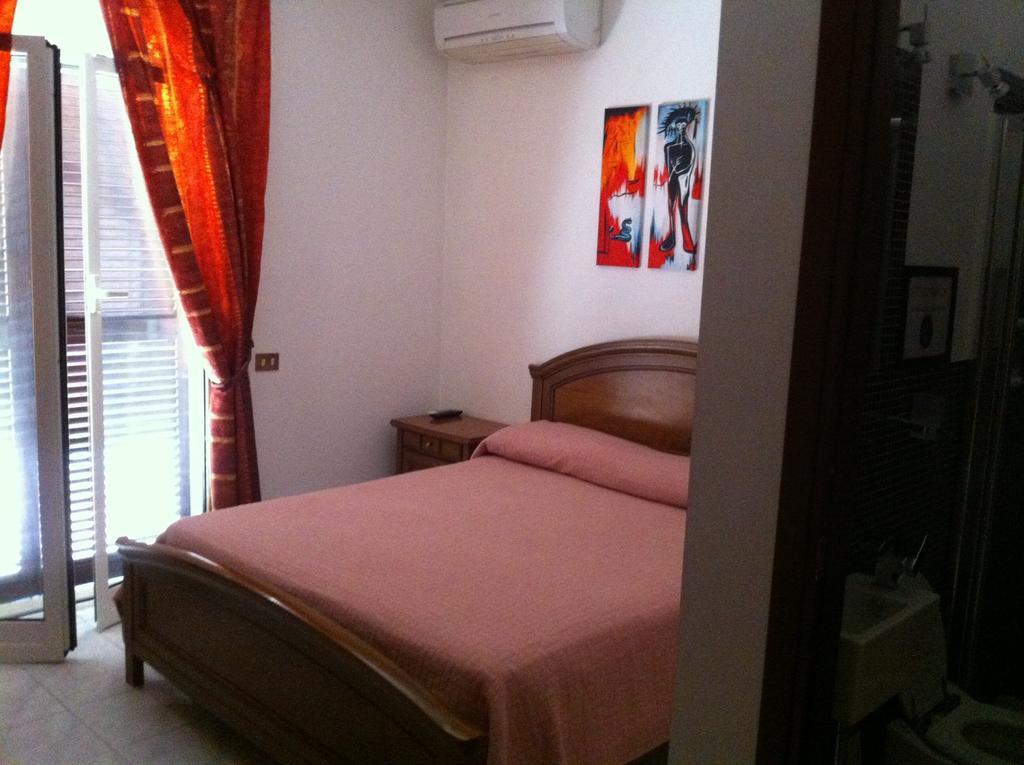 Ciao Ciao Roma Bed & Breakfast Ruang foto