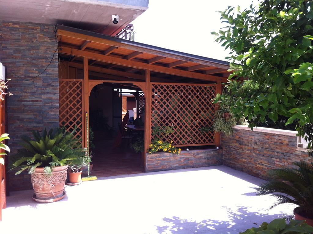 Ciao Ciao Roma Bed & Breakfast Bagian luar foto